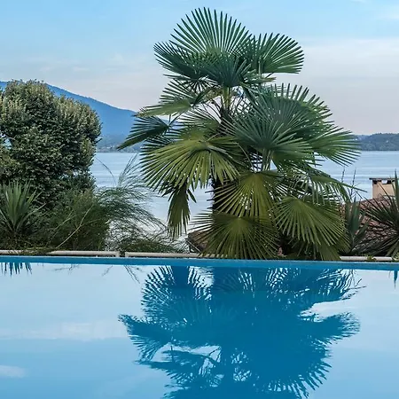 Hotel Lake Maggiore Dependance 4*